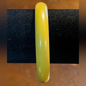 Vintage Mustard Yellow Bakelite Bangle Bracelet